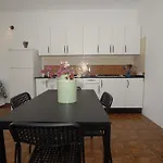 Pancho Apartment Tabayesco
